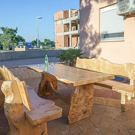 Sunshine Holiday Srima Apartment Vodice