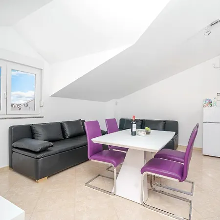 Sunshine Holiday Srima Apartment Vodice