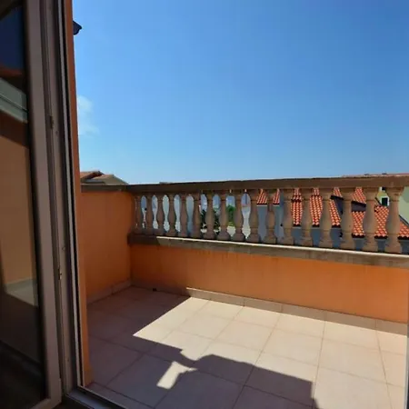 Appartement Sunshine Holiday Srima *